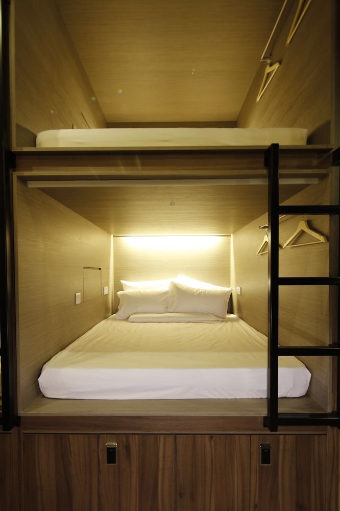 Beat. Capsule Hostel @ Boat Quay Singapore Bagian luar foto